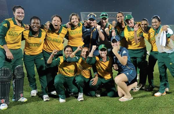South-Africa-Womens-Cricket-team-FemaleCricket